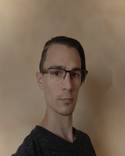 Portrait de Rémy Miquel, fondateur de Lumeis